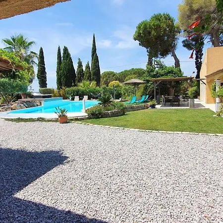 Spacieuse A Avec Piscine Privee Et Jacuzzi *